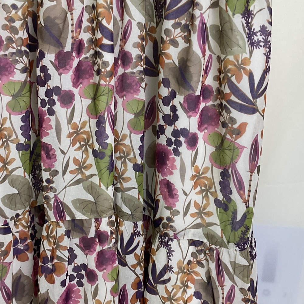 Juliet Dress - Smocked Waist Floral Midi Dress in Cream - Picture 8 of 11